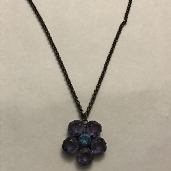 Catherine Popesco Large Stone Crystal Flower Necklace - Picture 8 of 8